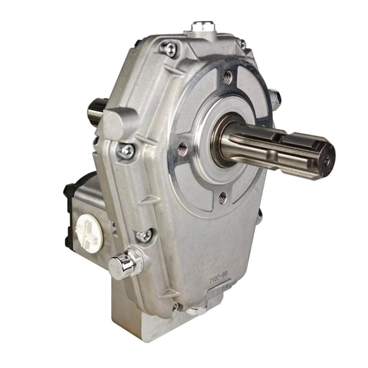 Zapfwellengetriebe 1:3,8, 20kw mit hydraulikpumpe BG2. Mit Zwei PTO Welle